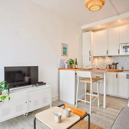 A 50 M De La Lejlighed Flamanville