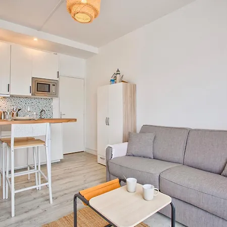 A 50 M De La Lejlighed