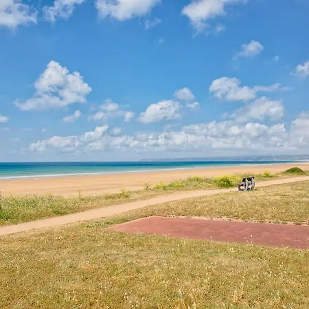 Lejlighed A 50 M De La *